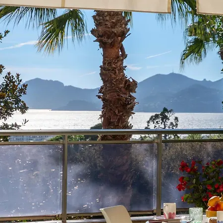 2-br Luxury With Sea View And Pool *