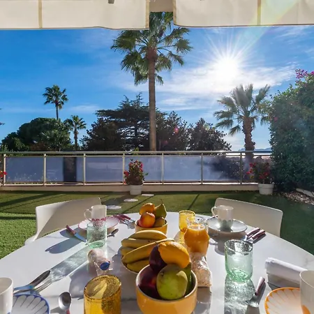 2-br Luxury With Sea View And Pool *