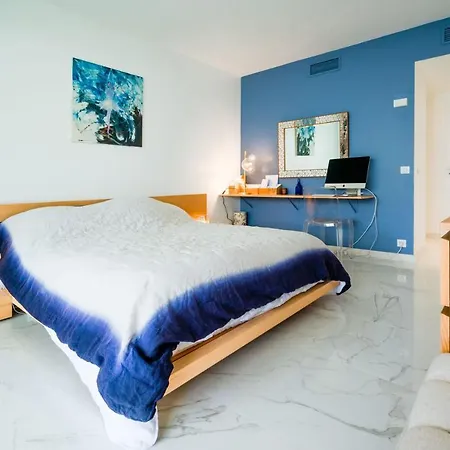2-br Luxury With Sea View And Pool *