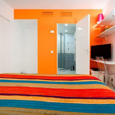 Apartment 2-br Luxury With Sea View And Pool *