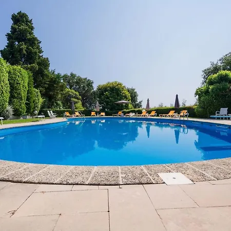 2-br Luxury With Sea View And Pool *