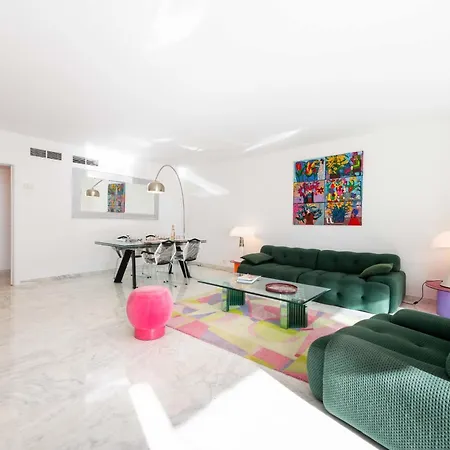 Daire 2-br Luxury With Sea View And Pool