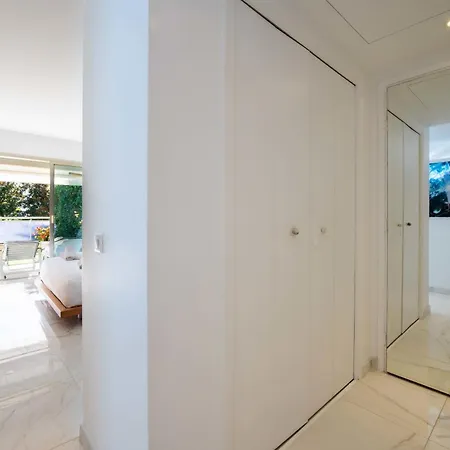 2-br Luxury With Sea View And Pool Lägenhet